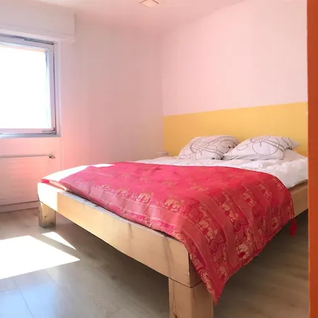 Vaste Rez De 4 Pieces Avec Vue Lac Et Jacuzzi Prive Region Montreux Proche Gare דירה לה טור-דה-פה